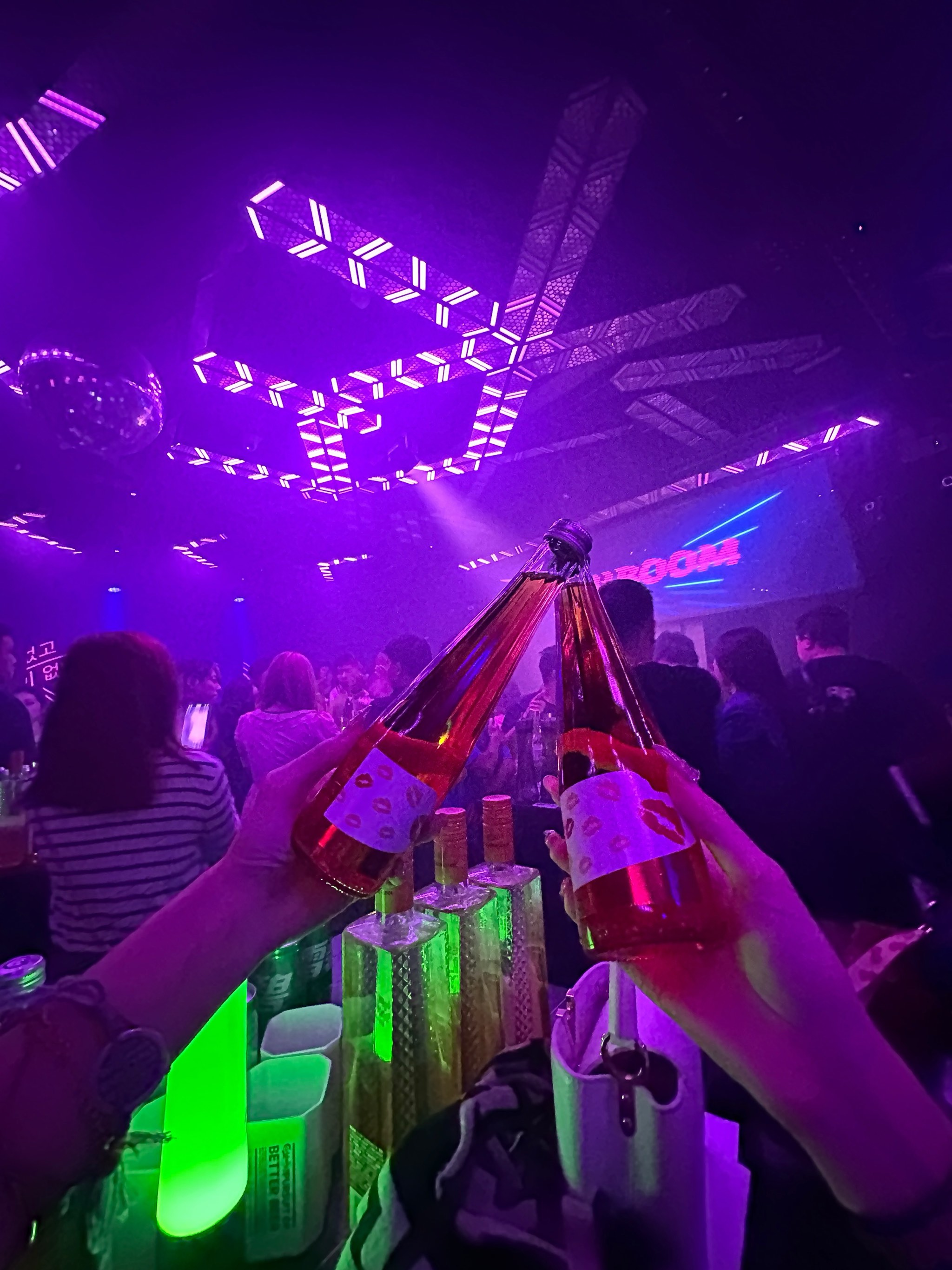 鞍山商务KTV解释-千山区ktv预定